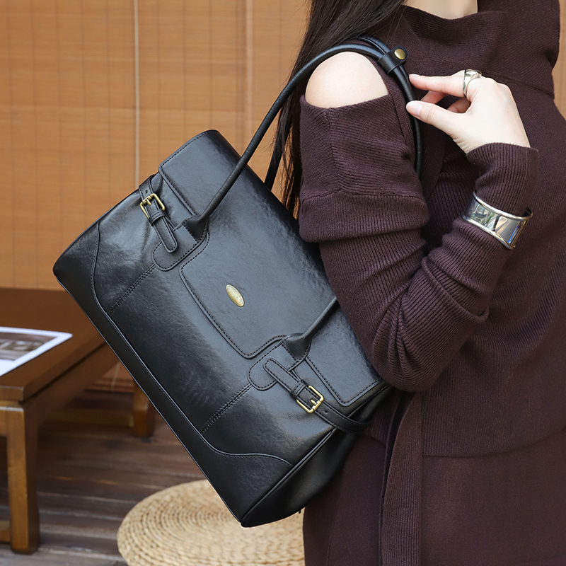 Luxury Bags Tote - Damska torebka pod pachę z licowej