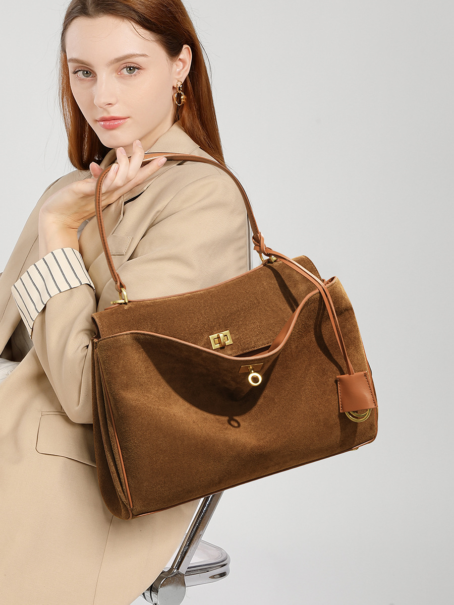 Jesienno-zimowa damska torba z – Luxury Bags Leather recenzja i cena
